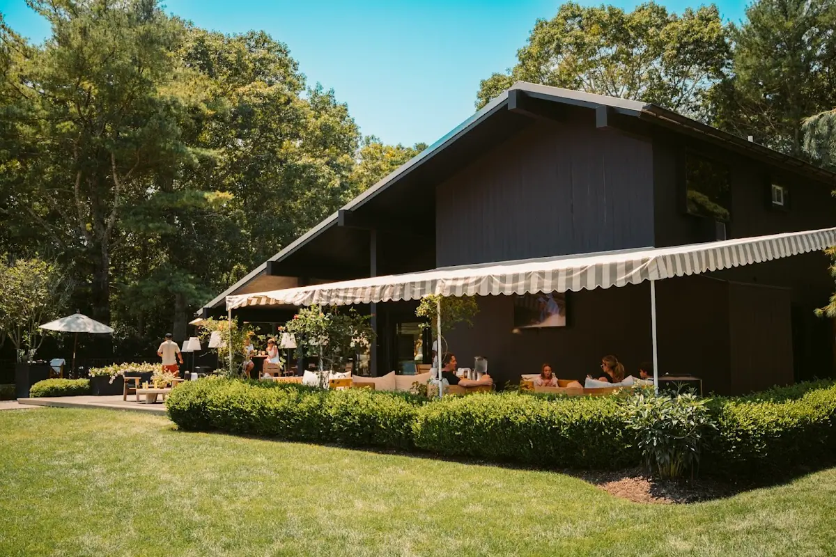 Hampton Racquet padel courts in East Hampton, New York